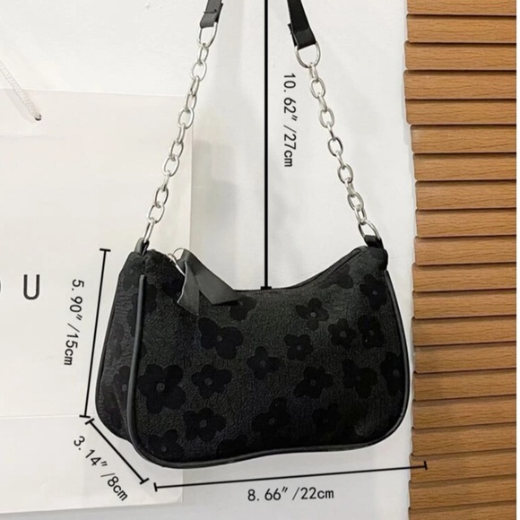 Black floral print faux leather shoulder bag with silver chain | NWT - Picture 4 of 5